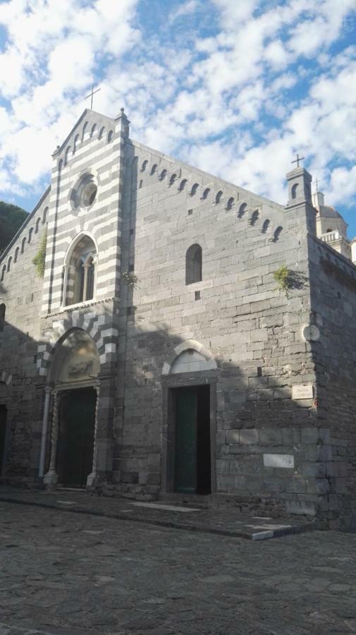 Il Nido Dei Gabbiani Villa ปอร์โตเวเนเร ภายนอก รูปภาพ